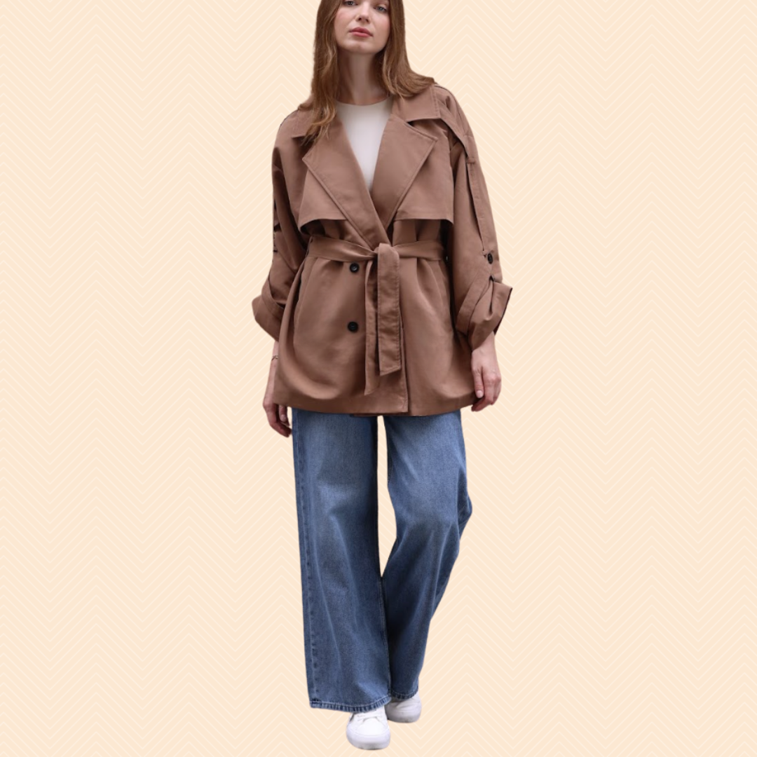 Short double breasted coat