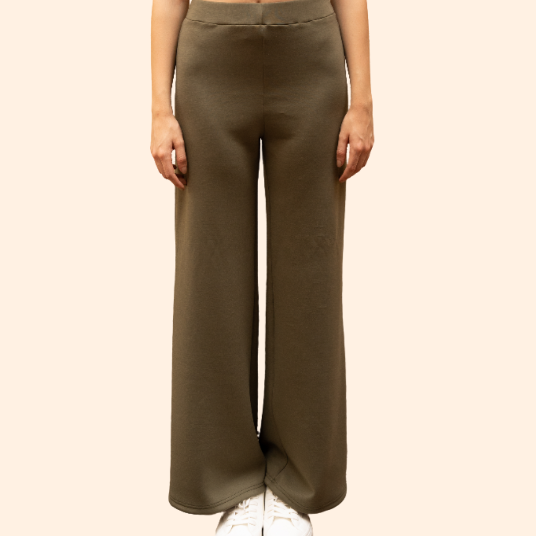 Wide-leg sweatpants