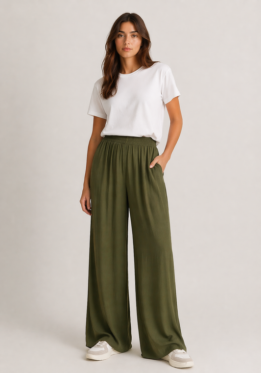 Fluid high-waisted wide-leg pants