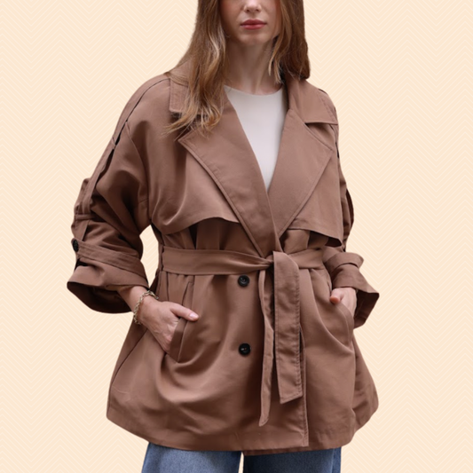 Short double breasted coat