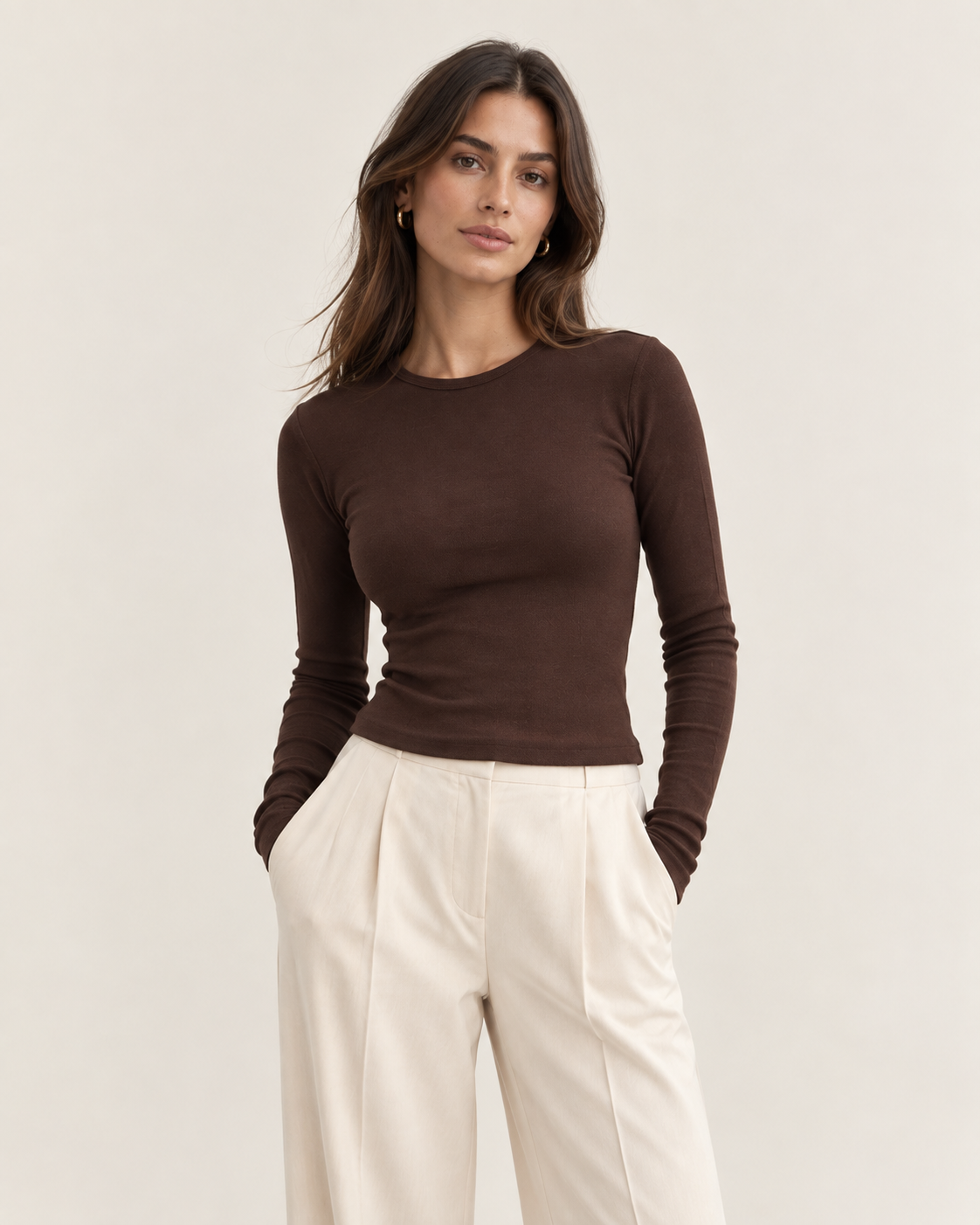 Fitted crew neck long sleeve brown top