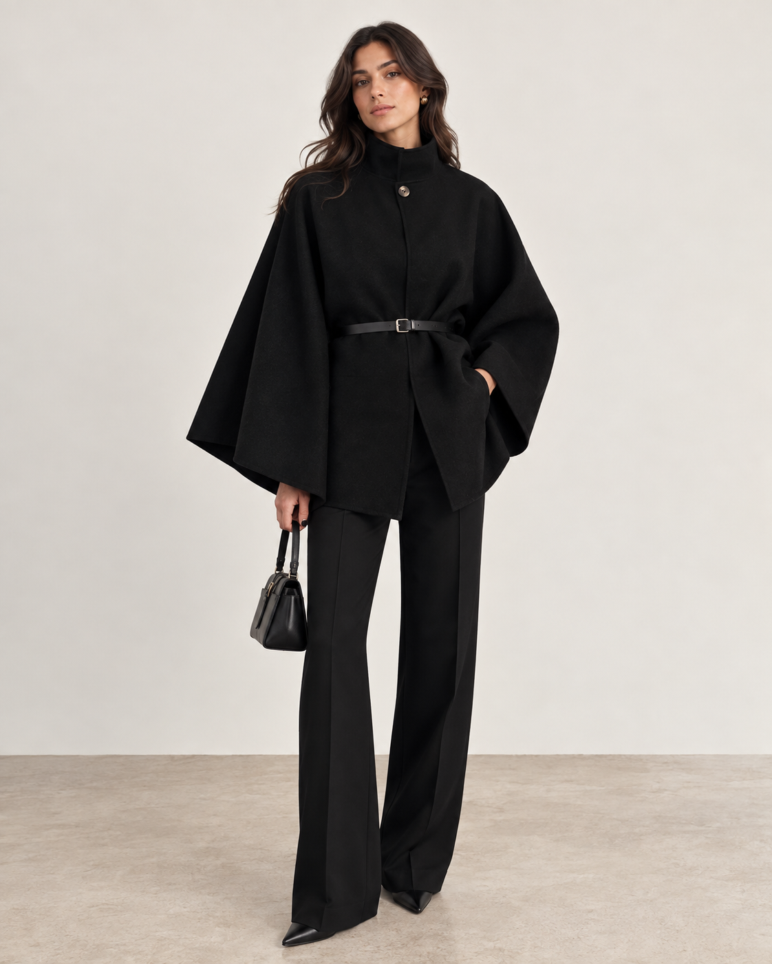 Single-breasted coat with high collar and belt, cape